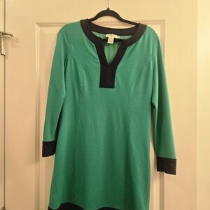 Vineyard Vines Teal and Navy Top